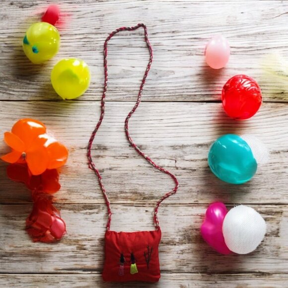 Worsted Necklace with Desert Essences – Seri Mysticism - Picture 2 of 3